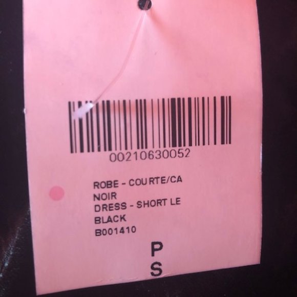 Black Velvet Forever 21 Dress Size Small - Picture 2 of 2